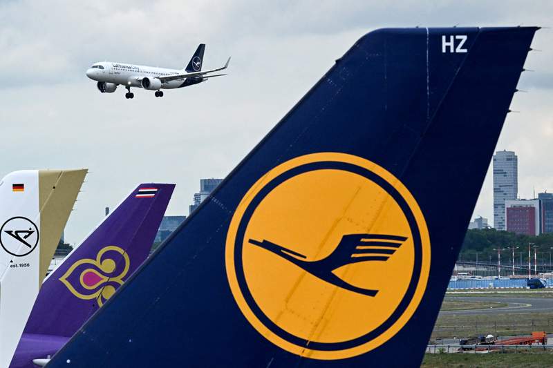 Turbulence Ahead: EU Aviation Caution Lengthens Shadow Over Mideast Skies Turbulence Ahead: EU Aviation Caution Lengthens Shadow Over Mideast Skies