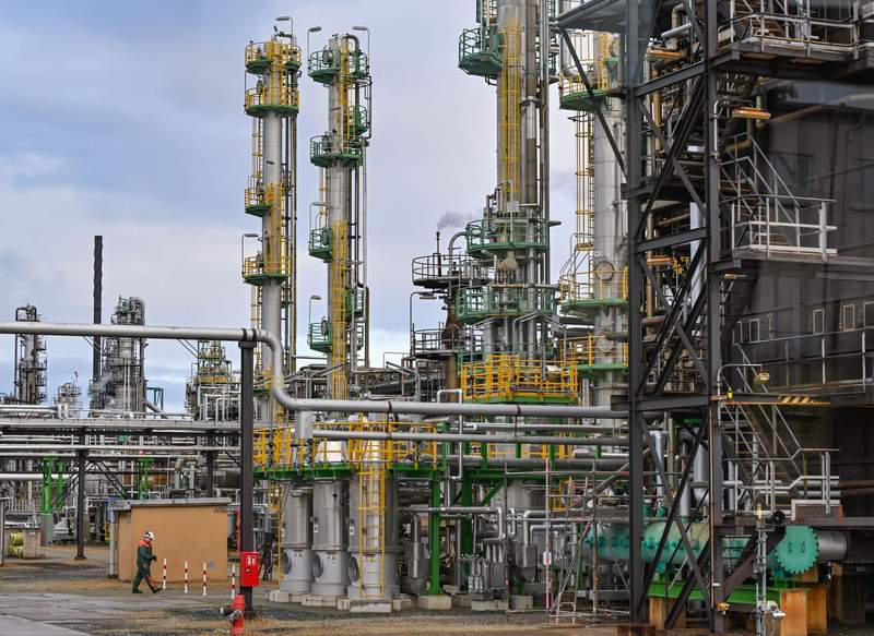 Germany’s Manufacturing Malaise: From Industrial Powerhouse to Perilous Precedent? Germany’s Manufacturing Malaise: From Industrial Powerhouse to Perilous Precedent?