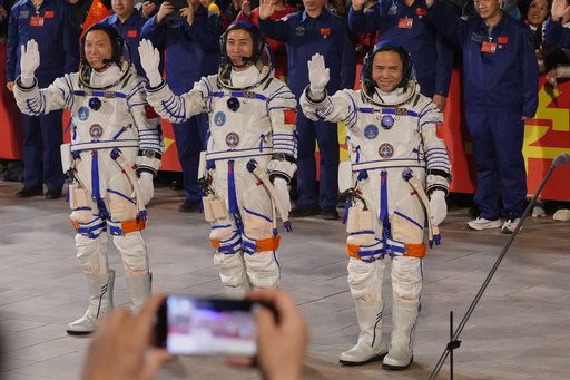 Celestial Return Marks Beijing’s Bolstering Bid for Space Supremacy Celestial Return Marks Beijing’s Bolstering Bid for Space Supremacy