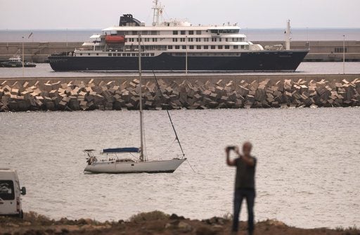 Cruise Ship Hantavirus Spooks Madrid, Reveals Fractures in Global Health Response Cruise Ship Hantavirus Spooks Madrid, Reveals Fractures in Global Health Response