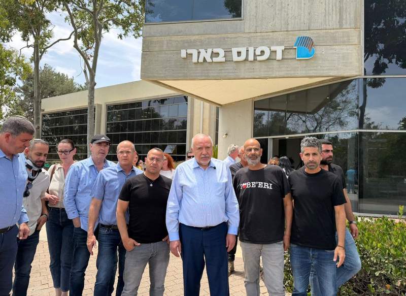 The War Drum’s Beat: Is Netanyahu Playing with Fire Amidst Coalition Chaos?