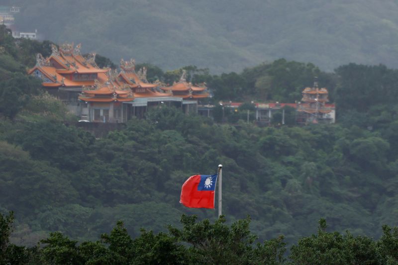 Beijing’s Aerial Gambit: ‘Interference’ Claim Echoes Old Strait Standoffs Beijing’s Aerial Gambit: ‘Interference’ Claim Echoes Old Strait Standoffs