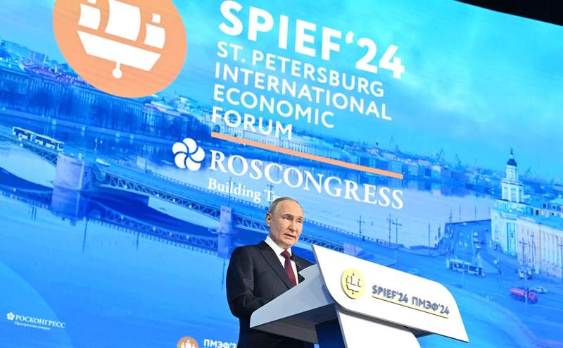 Berlin’s Moral Maze: German Business, Far-Right Chase Deals in Russia’s Sanctioned Shadow