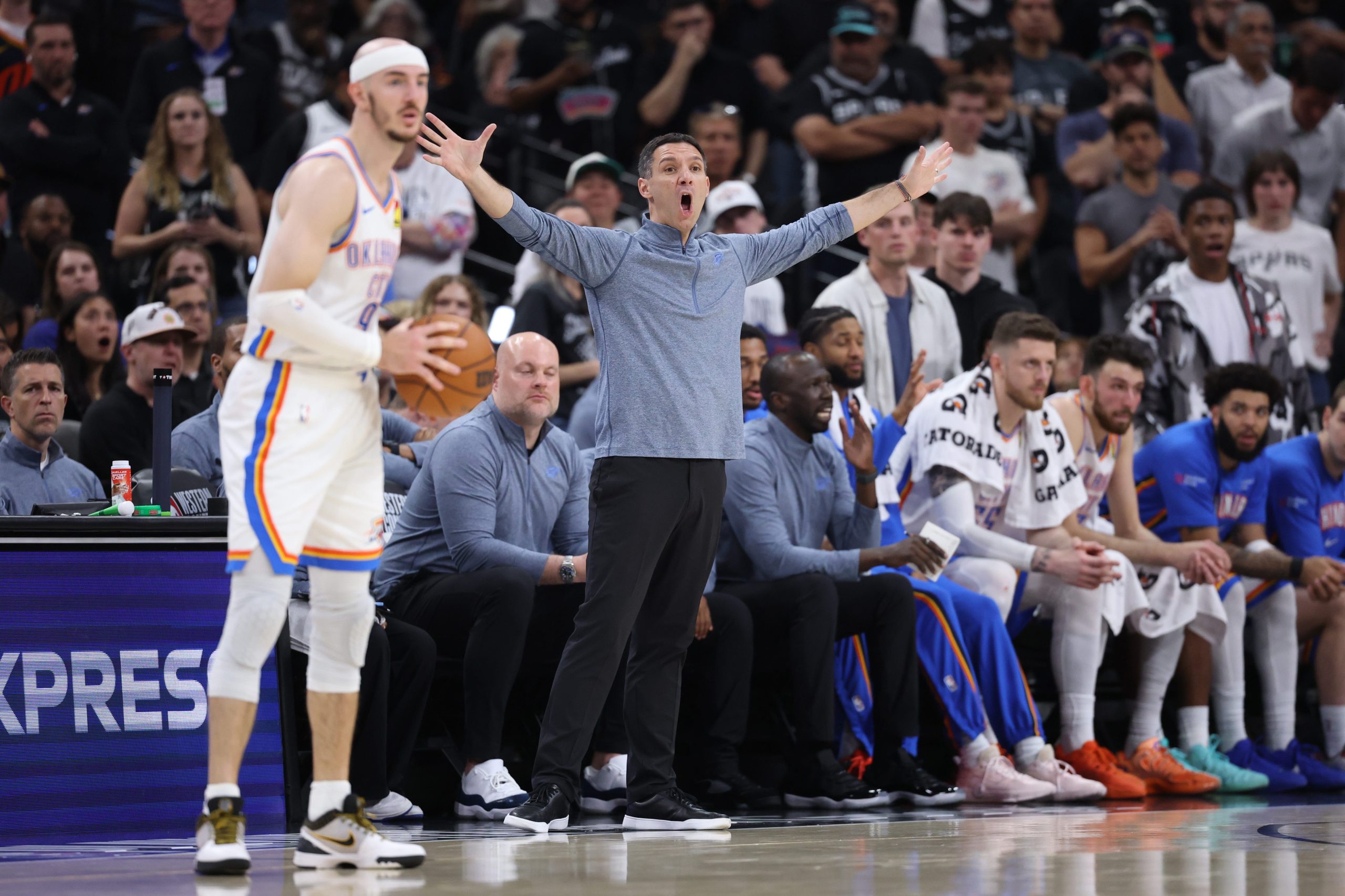 Strategic Gambit Fails to Disrupt Established Power: A Microcosm of Global Rivalry in Sports Strategic Gambit Fails to Disrupt Established Power: A Microcosm of Global Rivalry in Sports