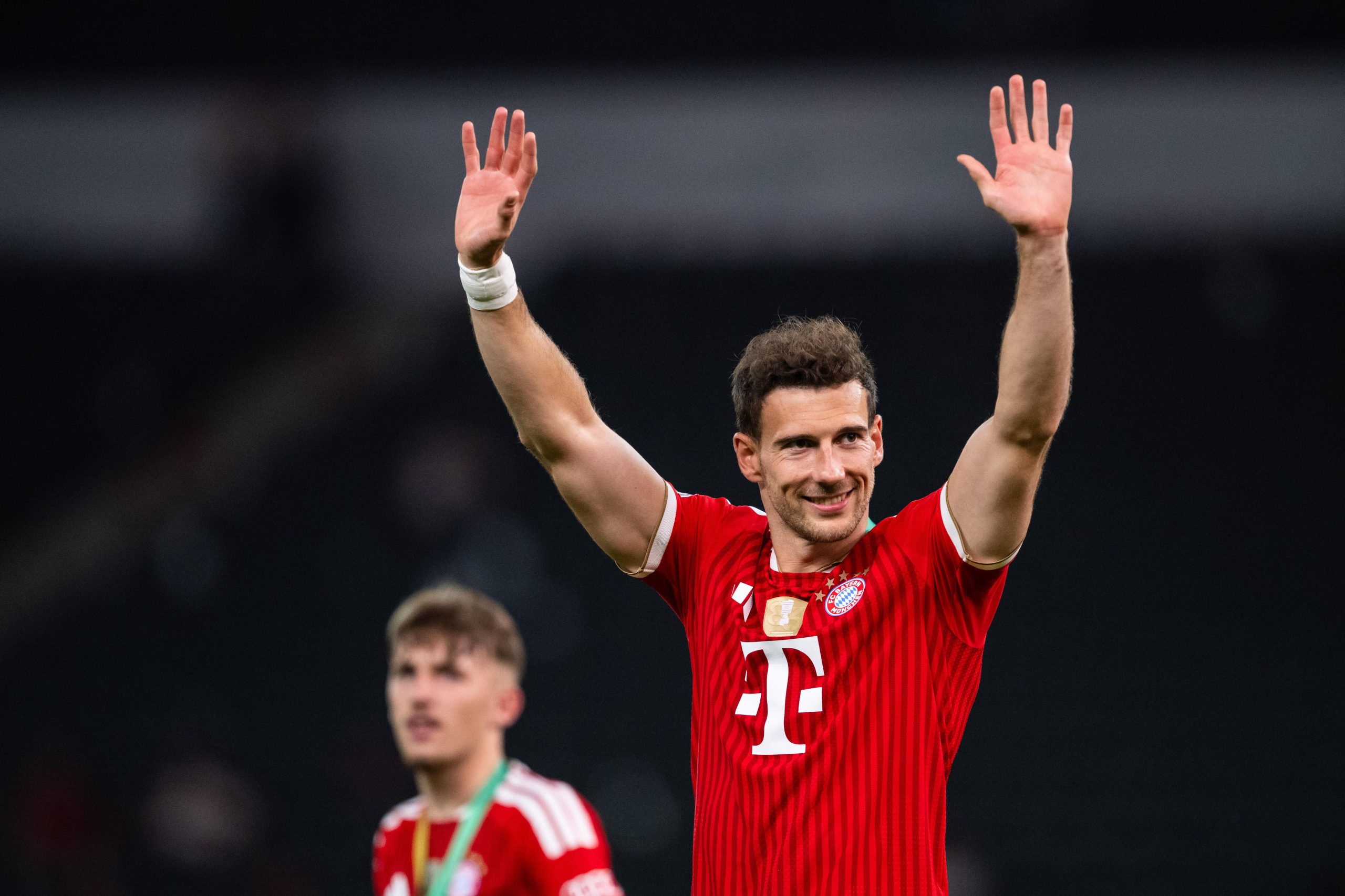Munich’s Fleeting Loyalties: Digital Goodbyes and the Global Sport Bazaar Munich’s Fleeting Loyalties: Digital Goodbyes and the Global Sport Bazaar