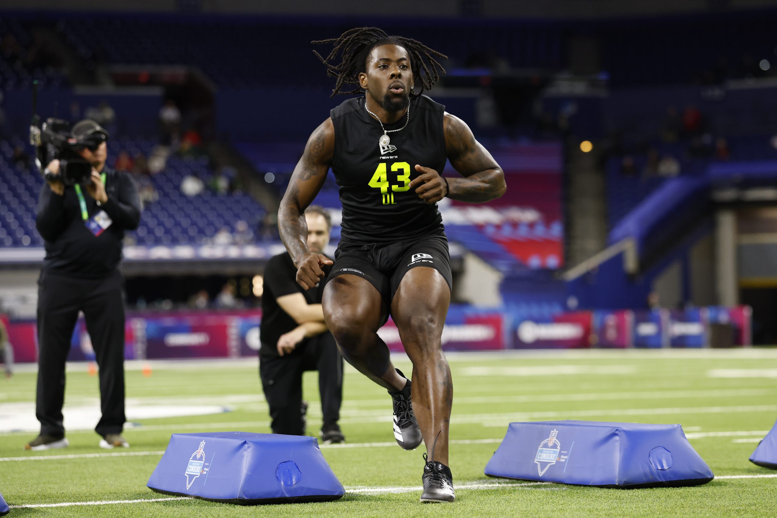 Fumbled Promise: Rookie’s Altercation Spotlights NFL’s Perpetual PR Headache Fumbled Promise: Rookie’s Altercation Spotlights NFL’s Perpetual PR Headache