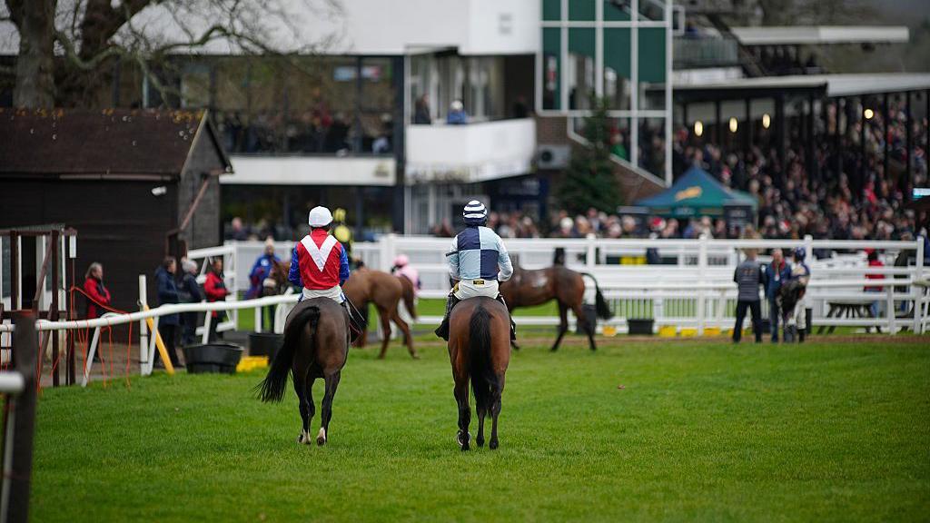 The Ghost in the Paddock: How One Horse Upended UK Racing’s Grand Finale The Ghost in the Paddock: How One Horse Upended UK Racing’s Grand Finale