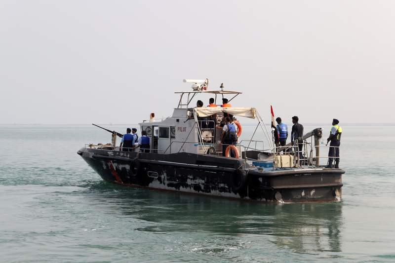 Crimson Tides: Hijacked Oil Tanker Ignites New Fears in Red Sea’s Volatile Choke Point Crimson Tides: Hijacked Oil Tanker Ignites New Fears in Red Sea’s Volatile Choke Point