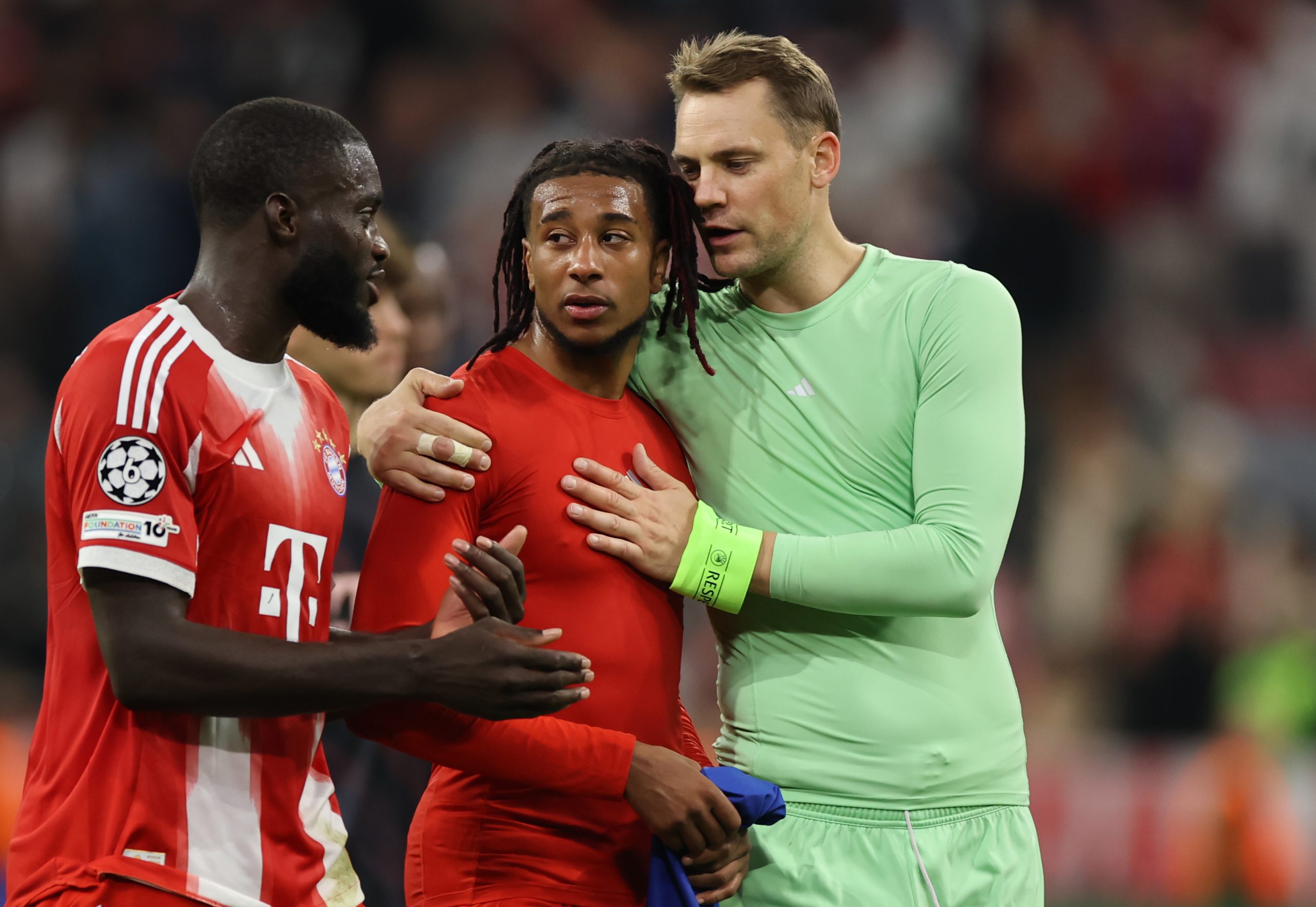 Silent Savior: Neuer’s Bench Role Unveils Football’s Harsh Strategic Calculus