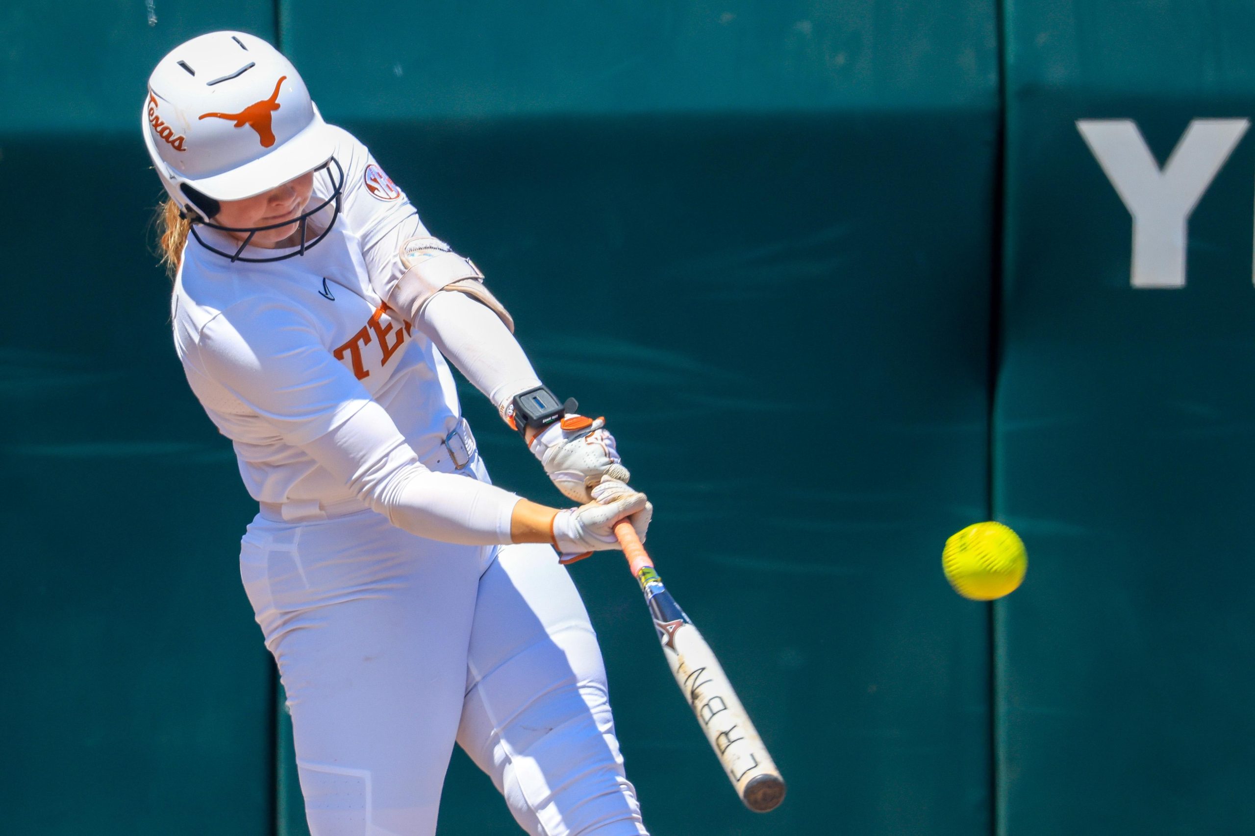 From Diamond Dust to Diplomatic Murmur: Texas Softball’s Minor Slip Exposes Major Stakes From Diamond Dust to Diplomatic Murmur: Texas Softball’s Minor Slip Exposes Major Stakes