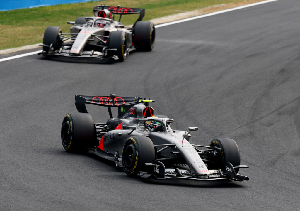 The Scorched Ambition: Audi’s F1 Dream Confronts a Fiery Reality in Miami The Scorched Ambition: Audi’s F1 Dream Confronts a Fiery Reality in Miami