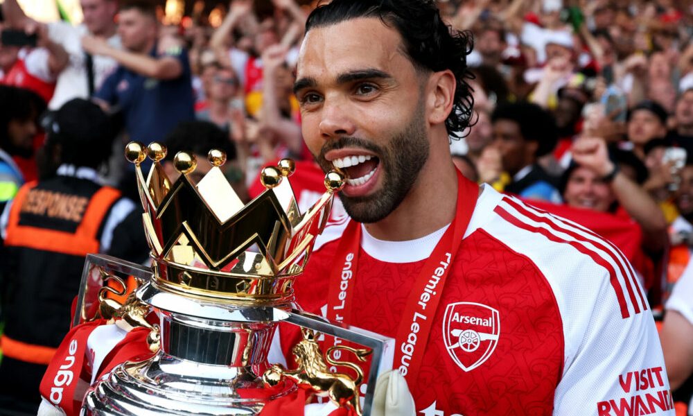Enrique’s Shadow Looms: Arsenal’s Golden Dream Faces Familiar Foe Enrique’s Shadow Looms: Arsenal’s Golden Dream Faces Familiar Foe