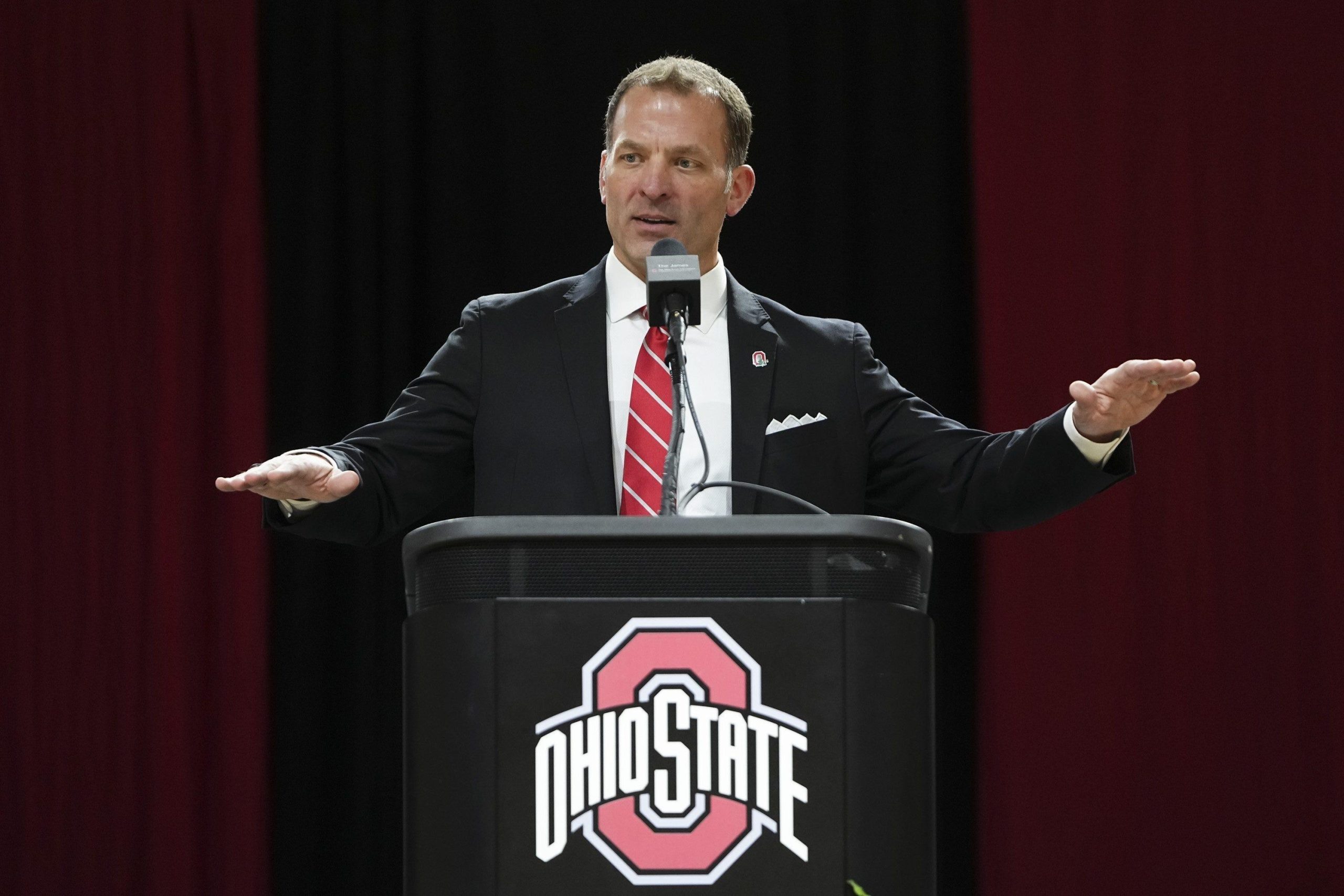 Ohio State’s Billion-Dollar Football Dream: A Blueprint for Gridiron Supremacy, or Folly? Ohio State’s Billion-Dollar Football Dream: A Blueprint for Gridiron Supremacy, or Folly?