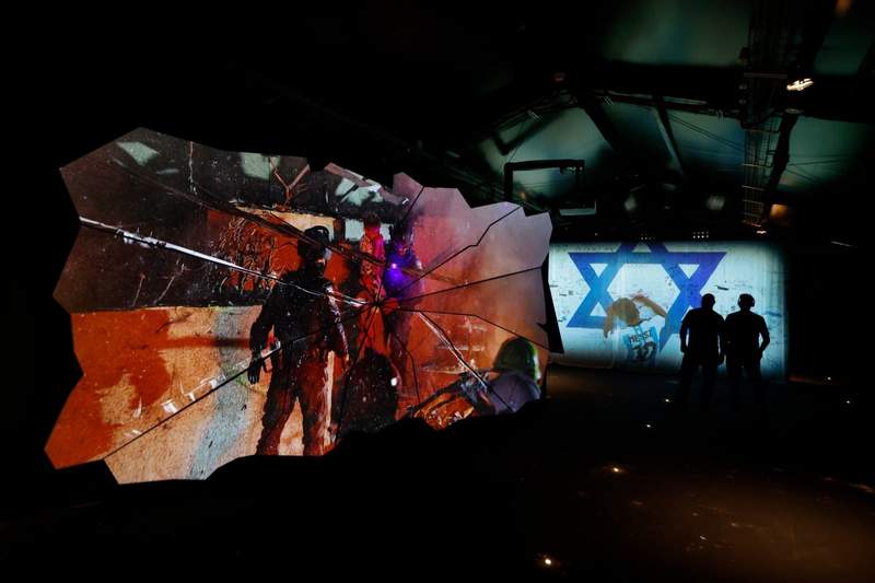 Silent Echoes in Commerce: Tel Aviv Mall Hosts a Nation’s Wrought Reckoning