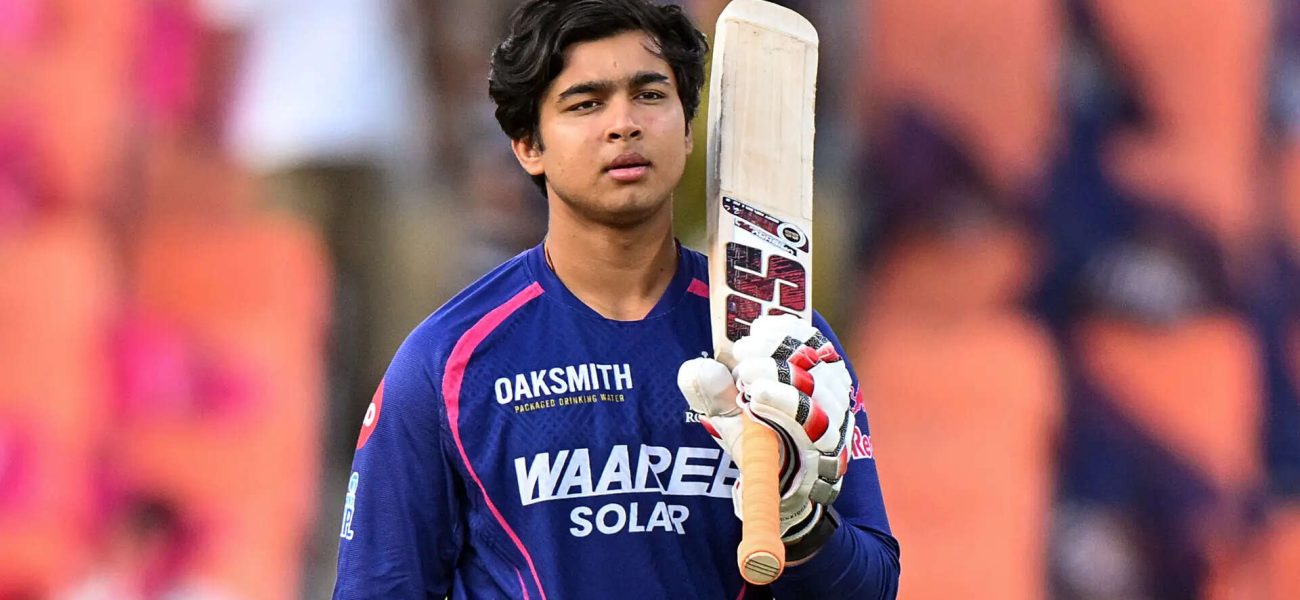 School’s Out: Pat Cummins Wishes Teen Batting Sensation Was Still in Class School’s Out: Pat Cummins Wishes Teen Batting Sensation Was Still in Class