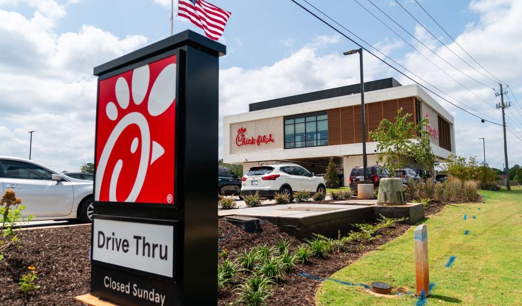 Fast-Food Hegemony Shifts: The Subtle Shake-Up of America’s Palate Fast-Food Hegemony Shifts: The Subtle Shake-Up of America’s Palate
