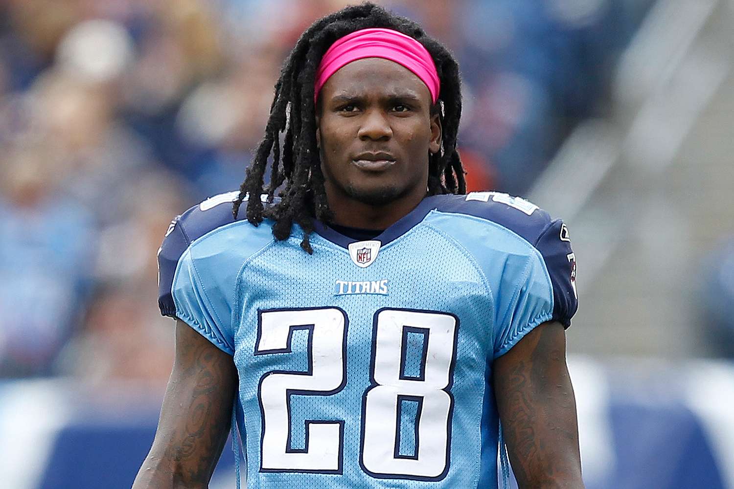 The Silent Game: From Gridiron Glory, An NFL Star’s New Battle Confronts Public Policy