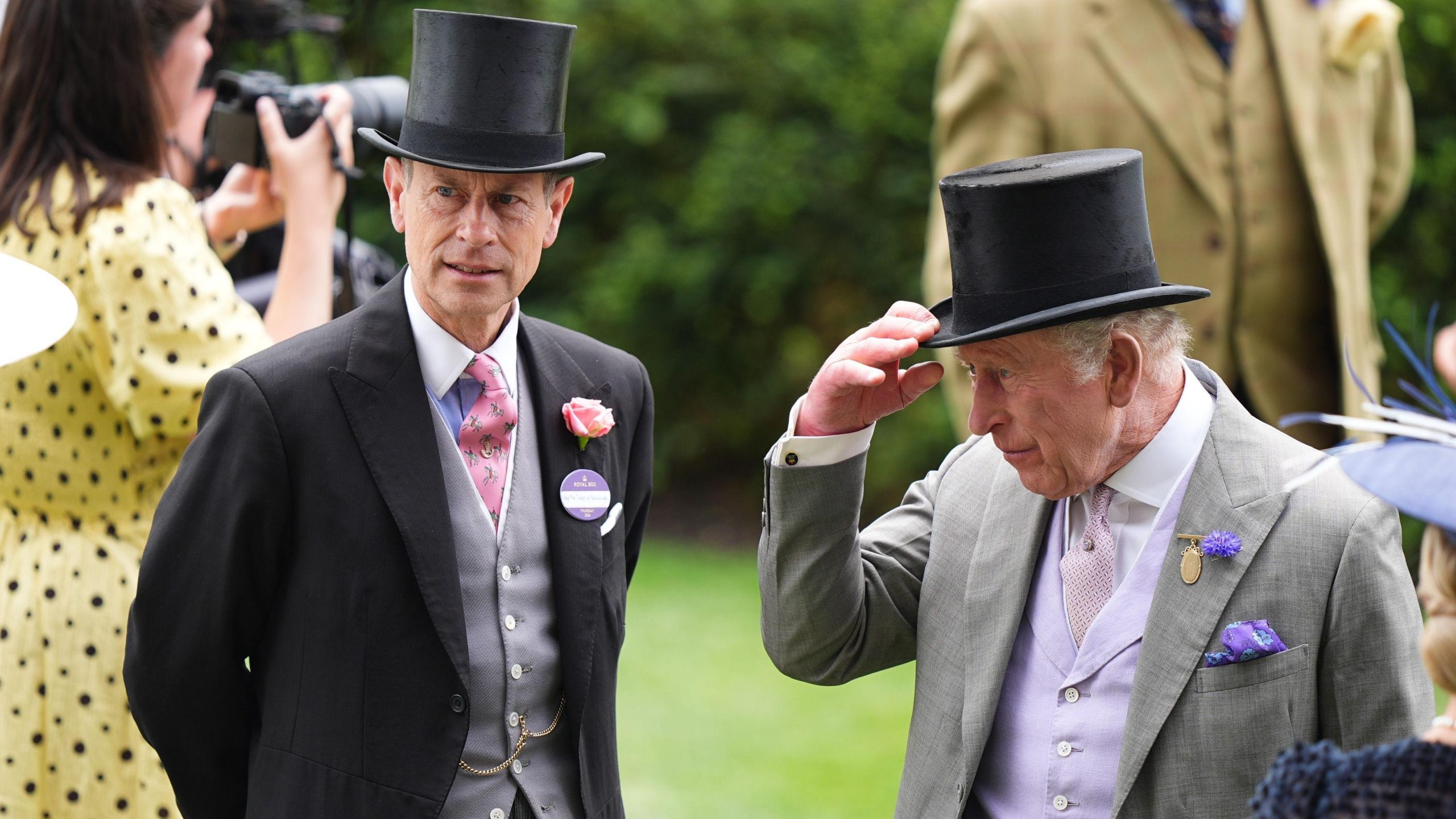 Velvet Ropes and Royal Carriages: Tucci’s Ascot Day Offers Glimpse into British Monarchy’s Peculiar Diplomacy