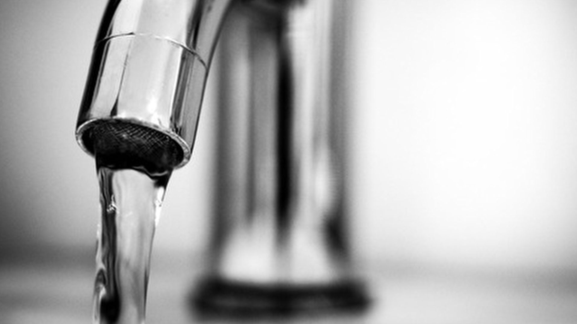 Beneath the Tap: A Tiny Town’s Dry Spell Echoes a Nation’s Crumbling Backbone