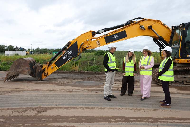 Silent Cranes, Stalled Progress: UK’s Construction Crisis Deepens Silent Cranes, Stalled Progress: UK’s Construction Crisis Deepens