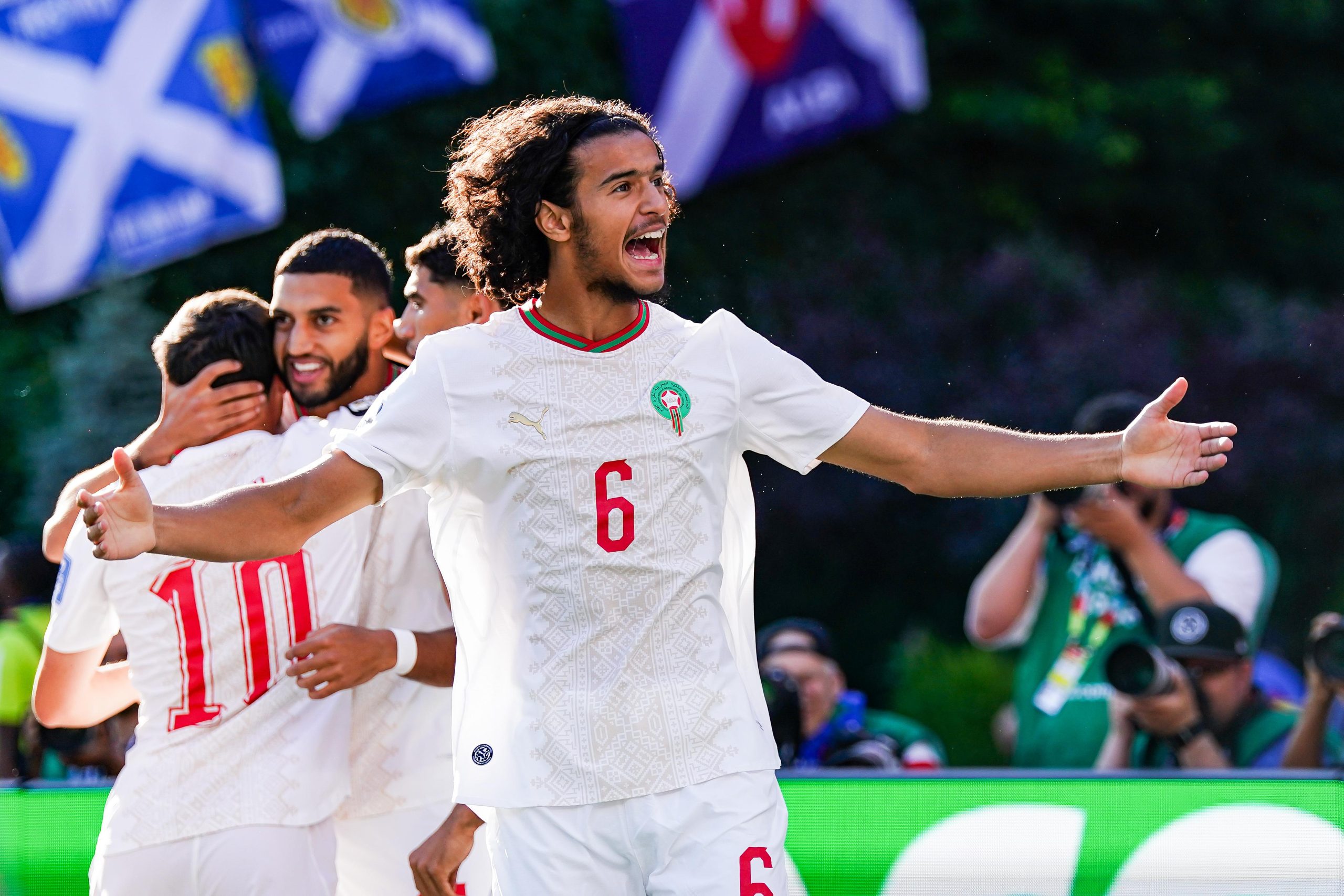 Transfer Market Mayhem: A Glimpse into Football’s Wild Economics, Echoes from the Bosphorus to Boston