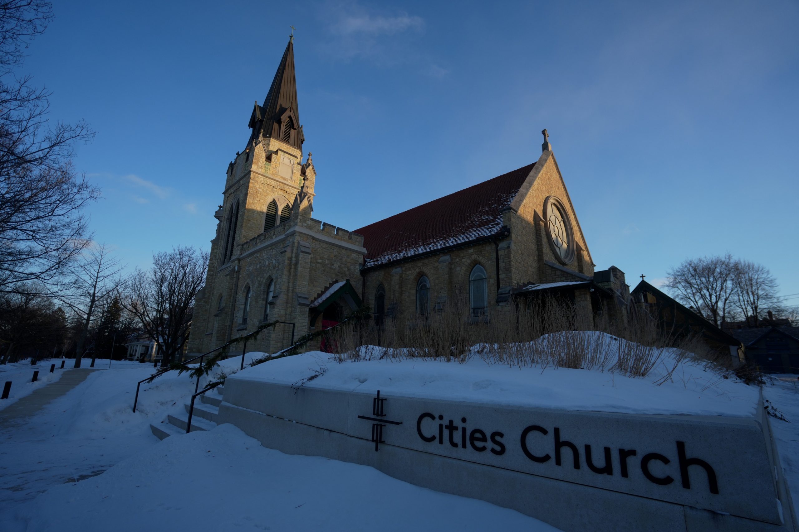Sanctuary Standoff: Minnesota’s No-Charge Call Stirs National Debate Sanctuary Standoff: Minnesota’s No-Charge Call Stirs National Debate