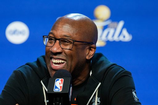 Fifty-Three Years Later: New York’s Knicks Seize an Improbable Title Fifty-Three Years Later: New York’s Knicks Seize an Improbable Title
