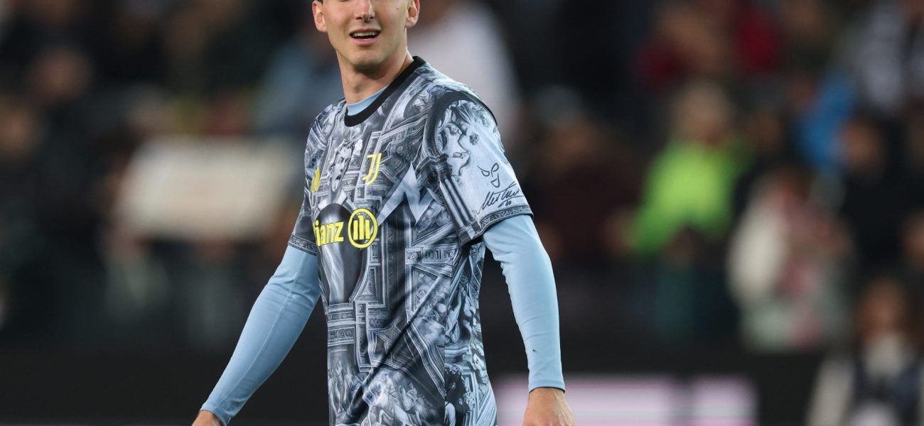 Catalan Crosshairs: Why Barcelona’s Summer Scramble Sidesteps Juventus Talent Catalan Crosshairs: Why Barcelona’s Summer Scramble Sidesteps Juventus Talent