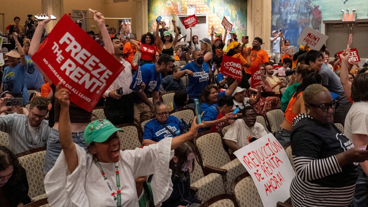 New York City Rent Freeze Declared for Million Apartments, Heralding Mayoral Campaign Victory New York City Rent Freeze Declared for Million Apartments, Heralding Mayoral Campaign Victory