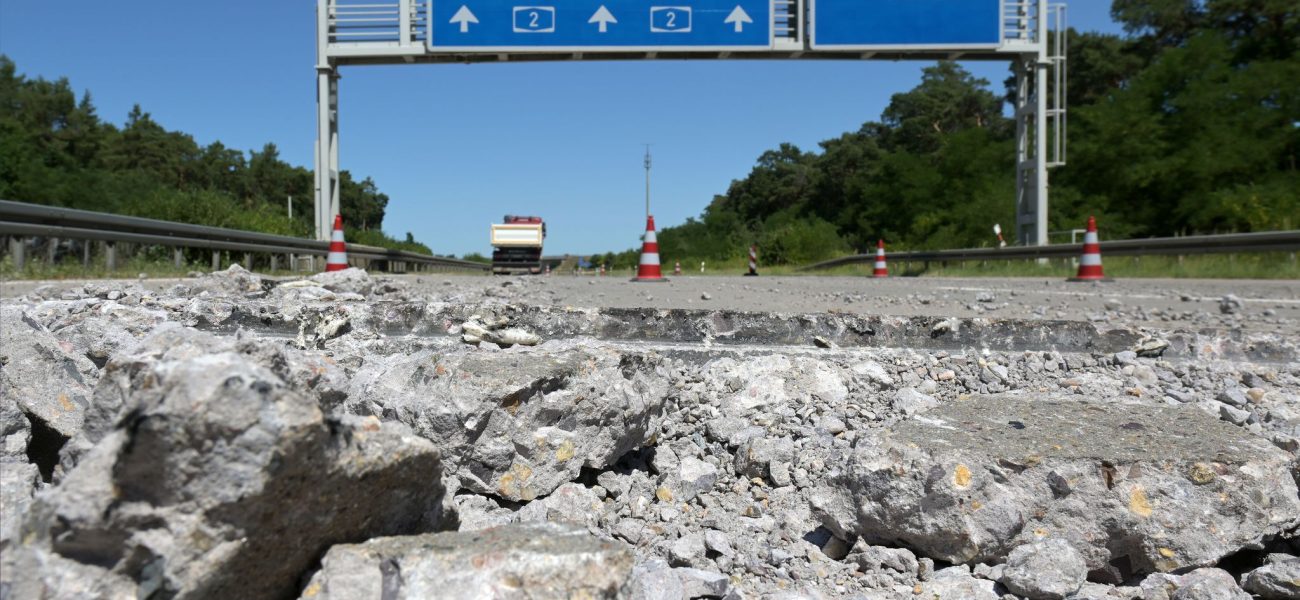 Germany’s Concrete Cracks: A Climate Reckoning on the Autobahn Germany’s Concrete Cracks: A Climate Reckoning on the Autobahn