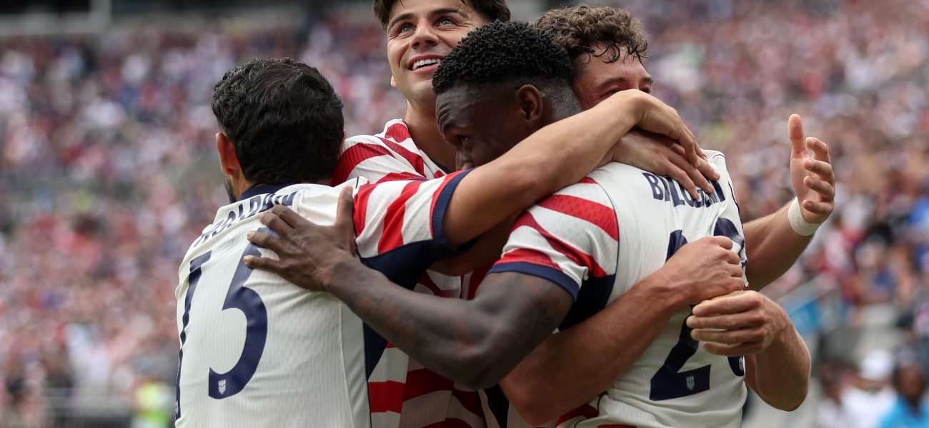 World Cup Host Blues: USMNT’s Reckless Gambit on Home Turf? World Cup Host Blues: USMNT’s Reckless Gambit on Home Turf?