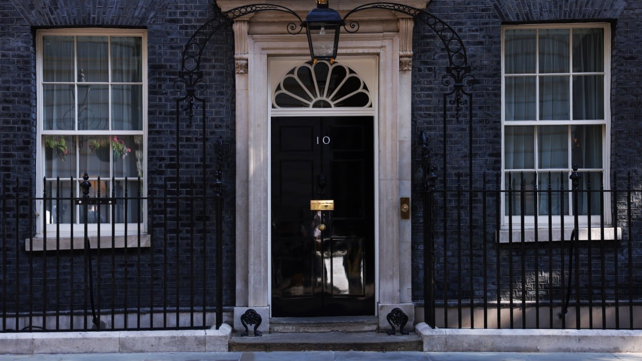 Keir Starmer Resigns Amid Unprecedented UK Political Instability Keir Starmer Resigns Amid Unprecedented UK Political Instability