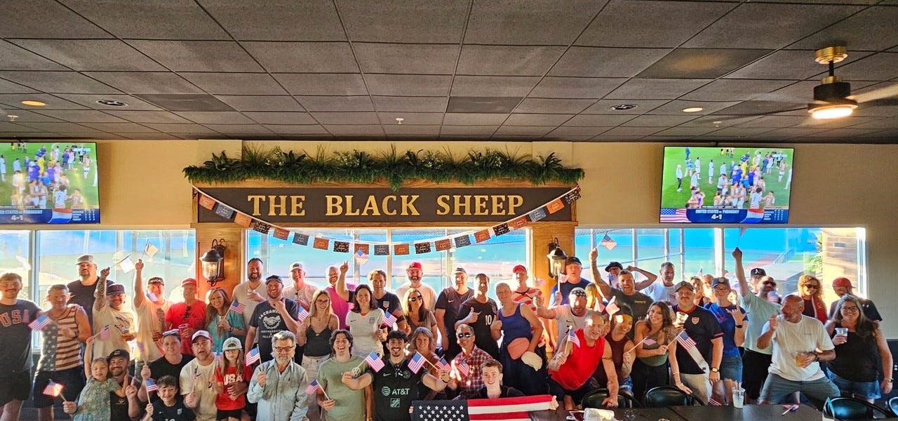 Amid Digital Echoes, Redding’s Pubs Spark an Analog Renaissance of Community