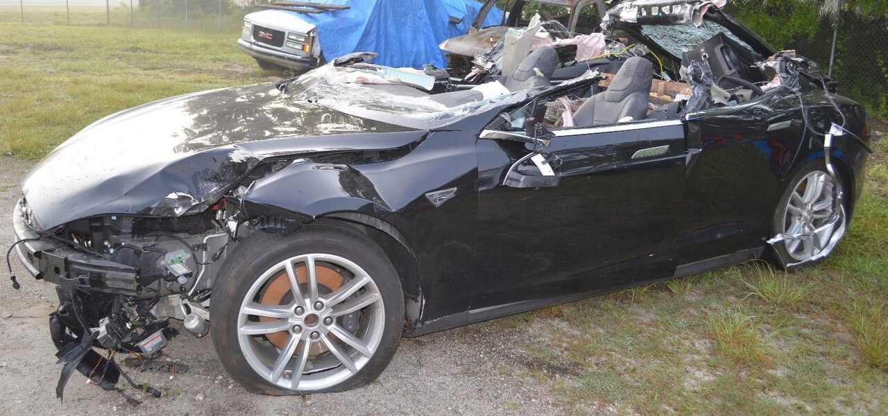 Tesla Driver Alleges ‘Self-Driving’ in Texas Home Collision Tesla Driver Alleges ‘Self-Driving’ in Texas Home Collision