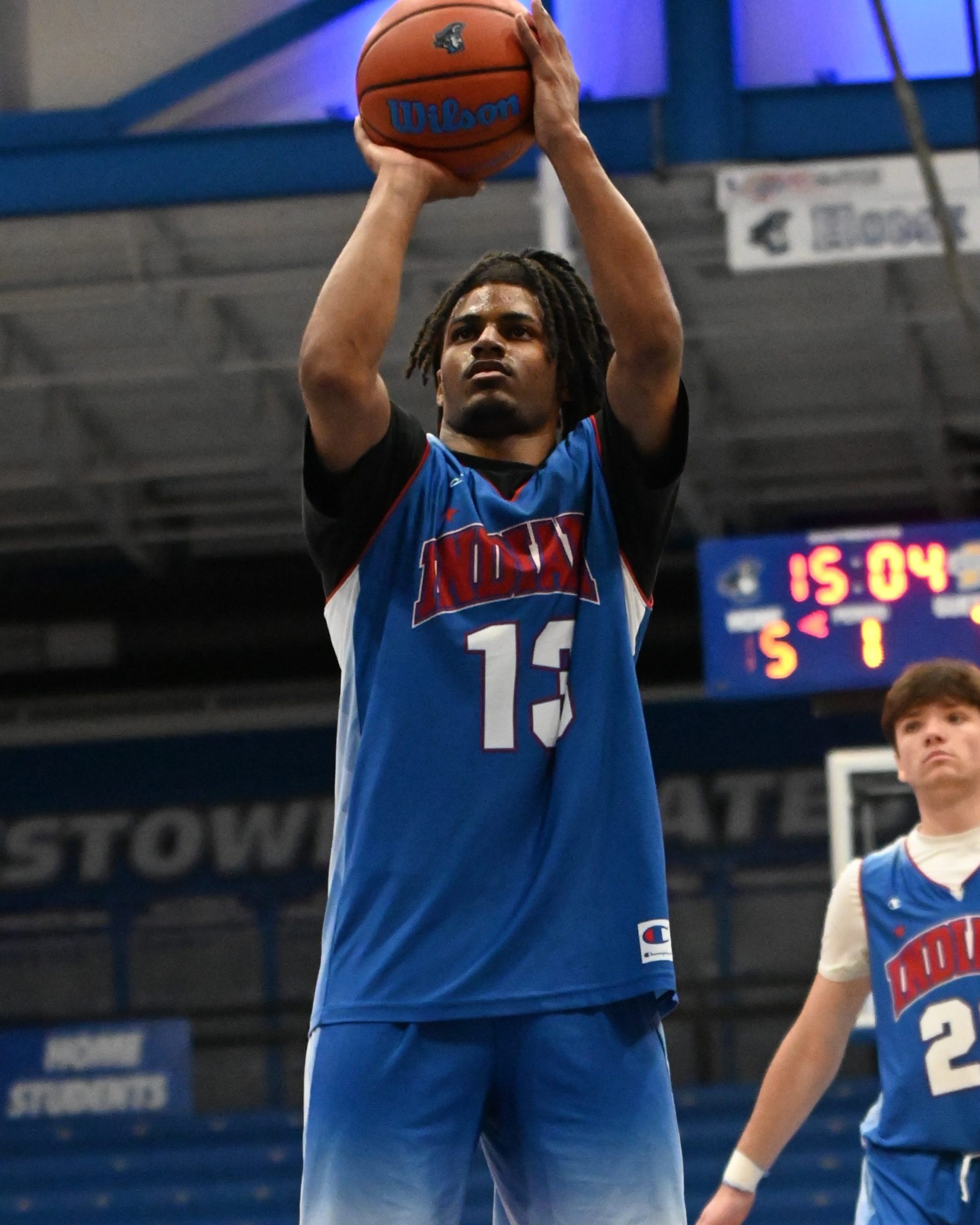 Hoosier Fire: Gardner Jr.’s Thirty Ignite Furious Interstate Clash Hoosier Fire: Gardner Jr.’s Thirty Ignite Furious Interstate Clash