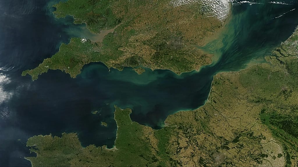 Shadow Games at Sea: Russia’s Channel Scuffle Raises Eyebrows Shadow Games at Sea: Russia’s Channel Scuffle Raises Eyebrows