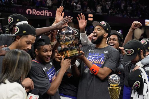 Paper Trophies and Five-Decade Dreams: Knicks Chase Elusive NBA Crown Paper Trophies and Five-Decade Dreams: Knicks Chase Elusive NBA Crown