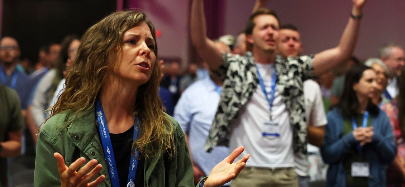 The Perennial Pulpit: Southern Baptists, Women, and the Geopolitics of Belief The Perennial Pulpit: Southern Baptists, Women, and the Geopolitics of Belief