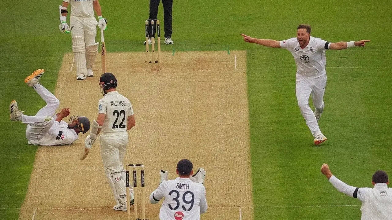Lord’s Legacy Under Fire: When ‘Entertaining’ Becomes a Euphemism for ‘Bad’ Lord’s Legacy Under Fire: When ‘Entertaining’ Becomes a Euphemism for ‘Bad’
