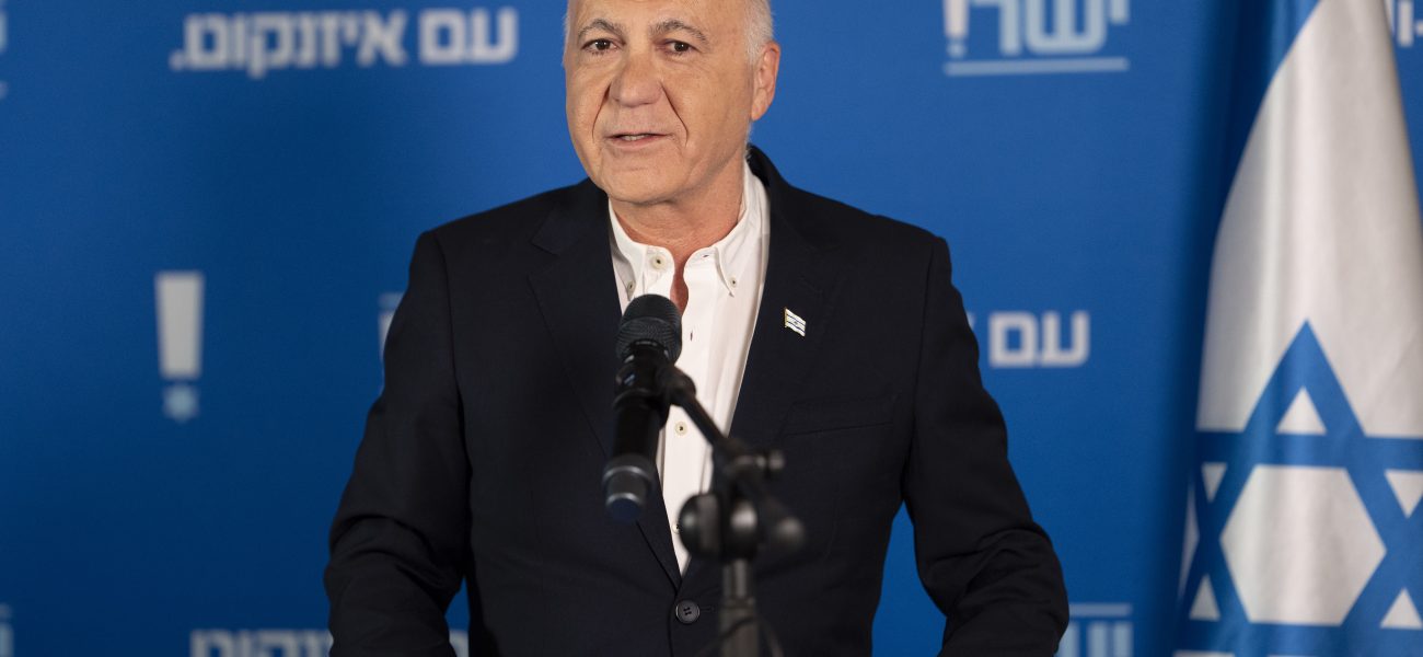 Israel’s Security Brass Drawn Into Media War, Threatening Fragile Unity Israel’s Security Brass Drawn Into Media War, Threatening Fragile Unity