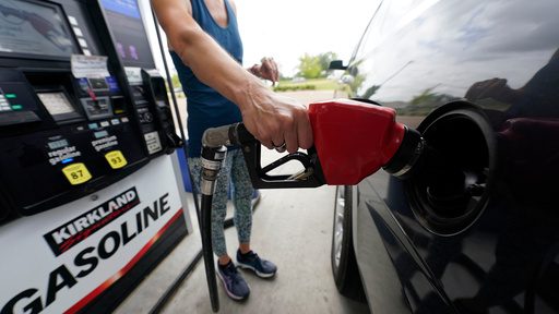 Ruble Diplomacy? Iran Deal Dents Gas Prices, but the Strait of Hormuz Still Holds its Breath Ruble Diplomacy? Iran Deal Dents Gas Prices, but the Strait of Hormuz Still Holds its Breath