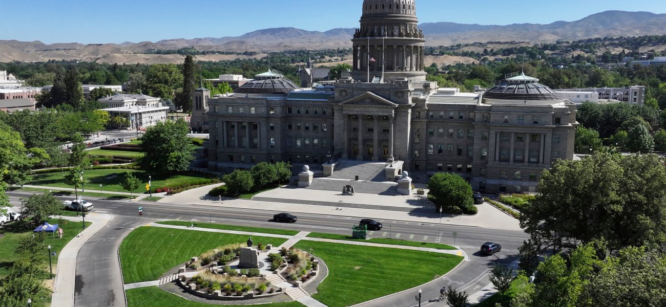 Idaho’s Toilet Turf War: A Judge’s Order Redefines Public Space and Identity