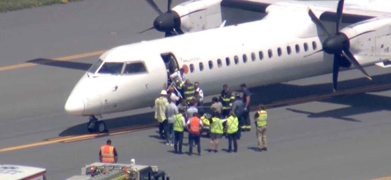 Cabin Chaos: Passengers Intervene After Pilot’s Mid-Flight Emergency, Rending Air Safety Norms Bare Cabin Chaos: Passengers Intervene After Pilot’s Mid-Flight Emergency, Rending Air Safety Norms Bare