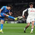 Atletico Tightens Grip on Alvarez as Barcelona’s Transfer Saga Simmers Atletico Tightens Grip on Alvarez as Barcelona’s Transfer Saga Simmers
