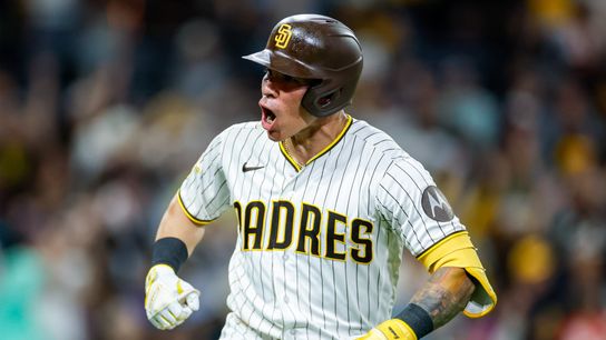 After Week-Long Freefall, a Humble Catcher’s Homer Signals Policy Reversal for San Diego After Week-Long Freefall, a Humble Catcher’s Homer Signals Policy Reversal for San Diego