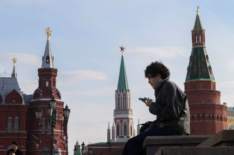 Moscow’s Digital Iron Curtain: Putin Prepares for Coordinated Connectivity Blackouts