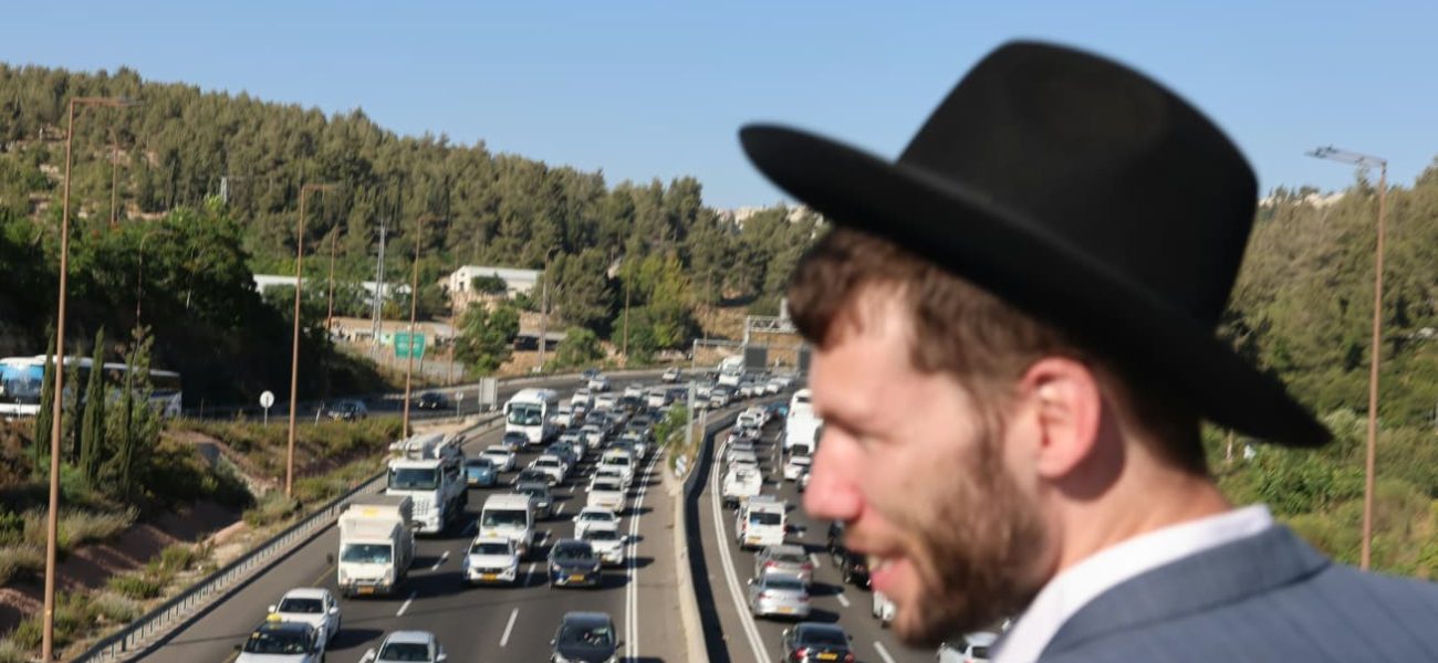 Highway Hostilities: Gun Pulled as Israel’s Culture Wars Spill Onto the Asphalt Highway Hostilities: Gun Pulled as Israel’s Culture Wars Spill Onto the Asphalt