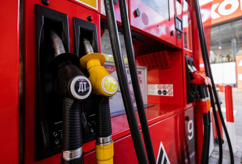 Moscow’s Pump Price Jitters: Regulator Demands Answers on 19% Fuel Hike Moscow’s Pump Price Jitters: Regulator Demands Answers on 19% Fuel Hike