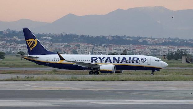 Ryanair Jet Makes Emergency Landing After Window Dislodges Ryanair Jet Makes Emergency Landing After Window Dislodges