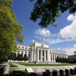 Fed Pause Looms: Job Market Slows, Global Impact Fed Pause Looms: Job Market Slows, Global Impact